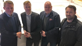 På bilden från vänster: Anders Larsson (SIF), Per Rosenqvist (KHK), Stefan Stenbeck (Bleking Ishockeyförbund), Tobias Larsson (KHK)